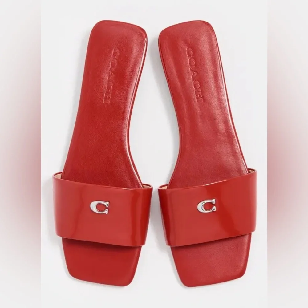 NWT & Box Coach W’s Sz 9 Sculpted C Flat Slip-On Sandals in Sport Red - Picture 11 of 15